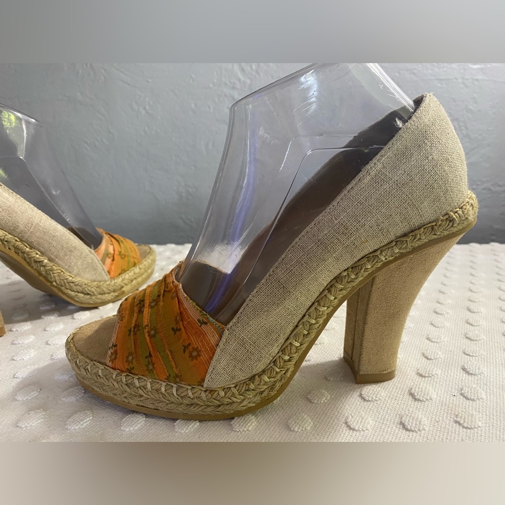 New York Transit espadrille style heel